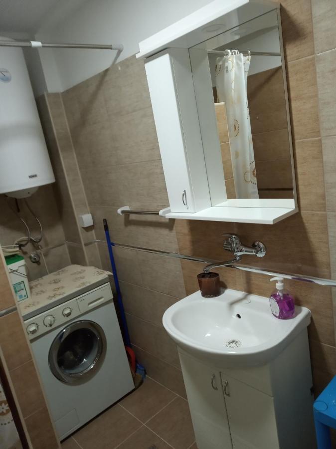 בור Apartman Nikolic מראה חיצוני תמונה