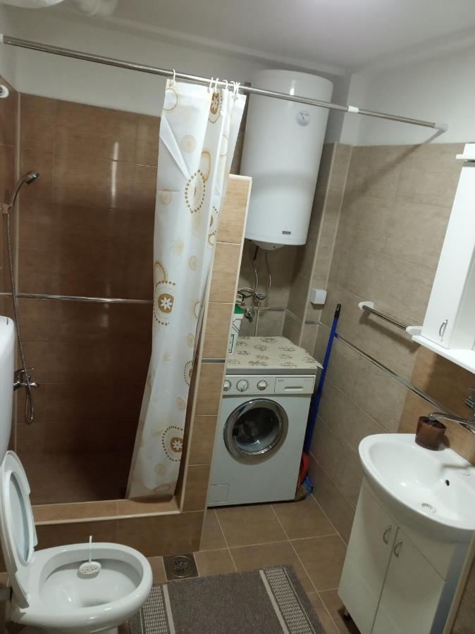 בור Apartman Nikolic מראה חיצוני תמונה