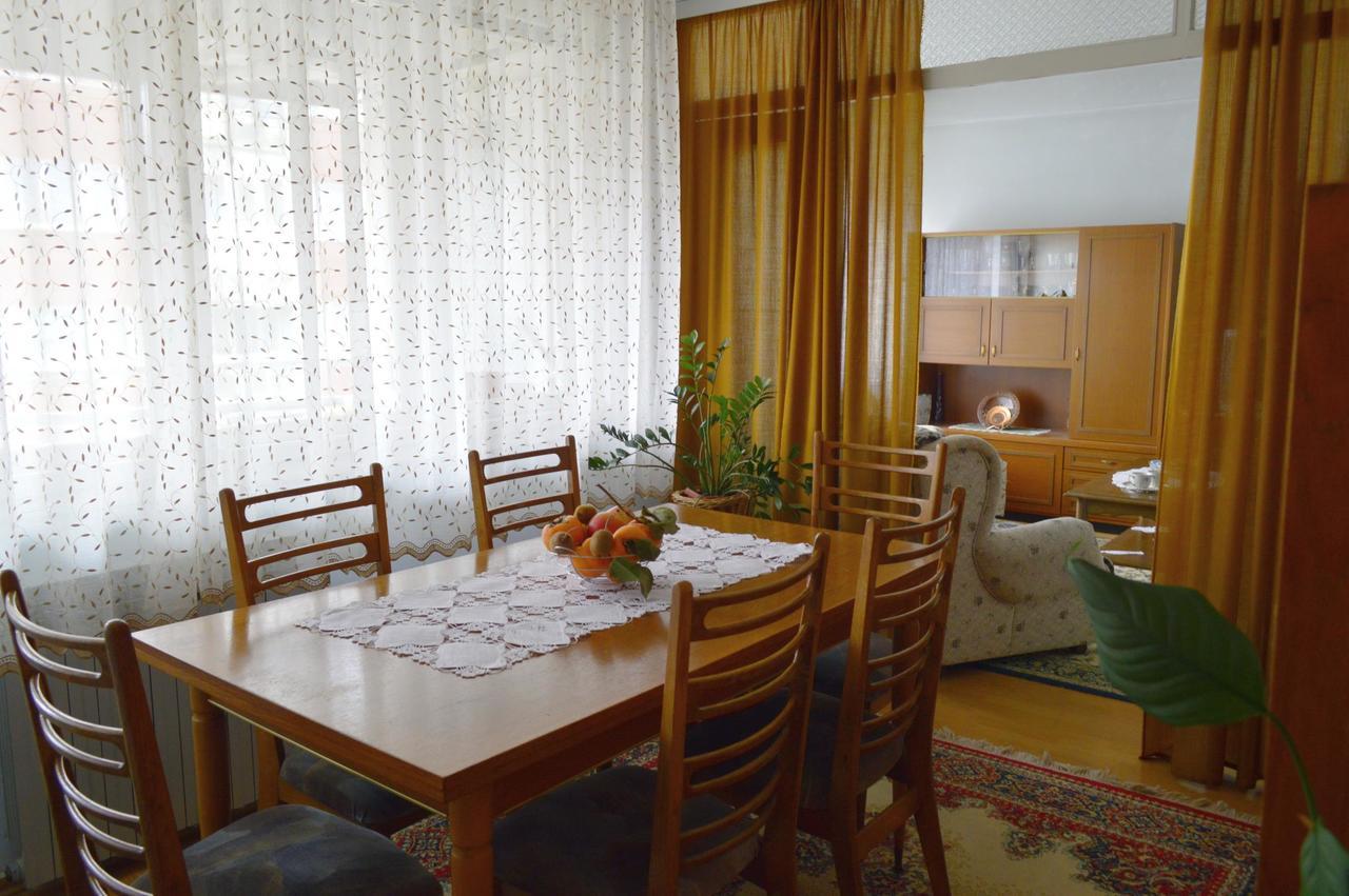 בור Apartman Nikolic מראה חיצוני תמונה